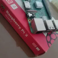 رزبری پای  3B UK و رزبری پای zero w