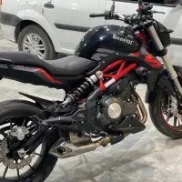 بنلی ۳۰۰ مدل ۴۰۲