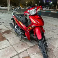 بی کلاچ آشیل