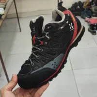 کفش کوهنوردی و زمستونی|کیف، کفش، کمربند|تربت جام, پاسداران|دیوار