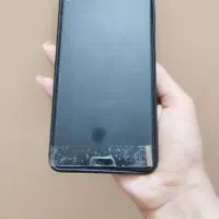 نیازمند ال سی دی گوشی هواوی میت 10