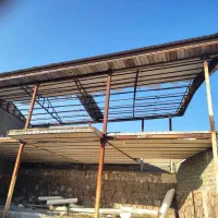 جوشکاری اسکلت و شیروانی بهمراه نقاشی|خدمات پیشه و مهارت|دماوند, گیلاوند|دیوار