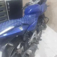 موتور پالس ۲۲۰