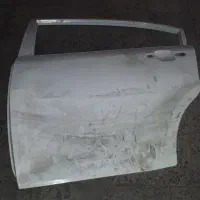 درب عقب سمت راننده ام وی ام ۵۳۰ سفید