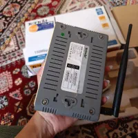 یک عدد مودم قدیمی