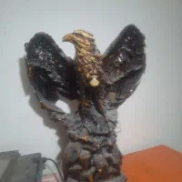 مجسمه عقاب زیبا
