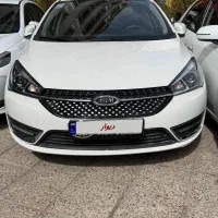 اریزو۵ سفید ۴۰۲ مشابه صفر داشبورد جدید سند اماده