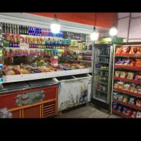 کارگر برای دکه فوری