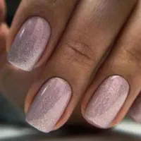 خدمات کاشت و ترمیم ناخن