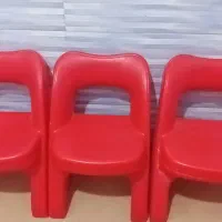 میز صندلی قرمز رنگ کودک|تخت و صندلی بچه|ورامین, ریحان آباد|دیوار