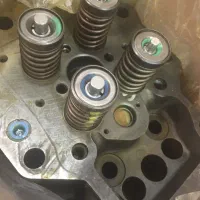 تعمیرات و دوخت سرسیلندر اف اچ ولو تراکتور بنز ماک