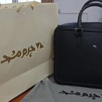 کیف اداری مشکی رنگ برند چرم مشهد