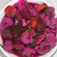 تهیه وتولید شوروترشیجات بی نظیر