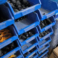 محکم وبغل چفتشو پالت پلاستیکی modularوقفسهفلزی|ابزارآلات|تهران, نواب|دیوار