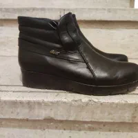 نیم بوت چرم