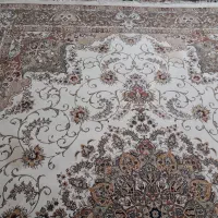 فرش سفید ۵۰۰ شانه جنس خوب قدیم