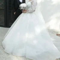 لباس عروس شیک و تمیز