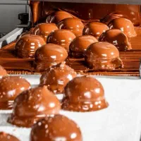 استخدام کارگرساده (شکلات ) جای خواب ، سرویس ، غذا|استخدام صنعتی، فنی، مهندسی|تهران, باشگاه نفت|دیوار