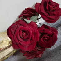 گلدان به همراه گل|گل مصنوعی|تهران, مینای شمالی (مخبر)|دیوار