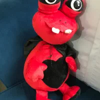 عروسک پولیشی خارجی طرح قورباغه قرمز۵۰ سانت