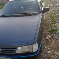 ماشین ۴۰۵  مدل ۸۳ زیر پاه عالی