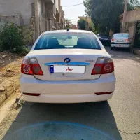 لیفان ۵۲۰ مدل ۸۸|خودرو سواری و وانت|قم, باجک دو|دیوار