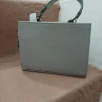 کیف|کیف، کفش، کمربند|قم, نیروگاه|دیوار