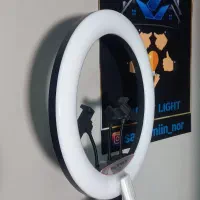 رینگ لایت45سانت 80وات با سه پایه بلند|دوربین عکاسی و فیلم‌برداری|تهران, لاله زار|دیوار