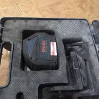 فروش یک دستگا تراز لیزر