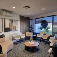 دفتر-لوکس-اعتبار-و-برندینگ-کسب-وکار-شما