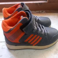 کتانی پسرانه سایز33|کفش و لباس بچه|رشت, رودبارتان|دیوار