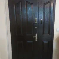 درب ورودی و گارد