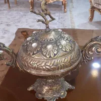 شکلات خوری برنجی