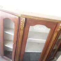 کمد شیشه ای مفت