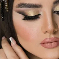 تخفیف ویژه همراهی و میکاپ شینیون مدت محدود