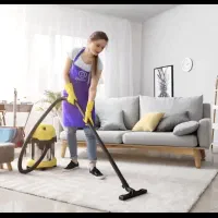 خانم برا نظافت