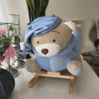 عروسک خرسی بزرگ و  پایه چوبی برای سواری کودکان