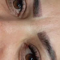 خدمات مژه وپدیکور