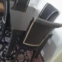 میز نهارخوری چهار نفره