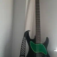 گیتار الکتریک|گیتار، بیس، امپلیفایر|آستارا, |دیوار