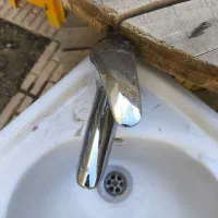 روشویی با شیر آلات بدون شکستگی|لوازم سرویس بهداشتی|مرند, |دیوار