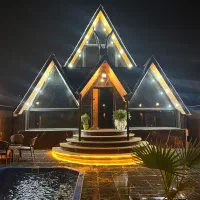 کلبه مدرن استخر چهار فصل vip