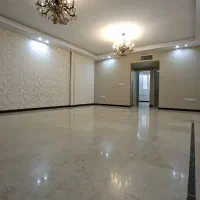 ۸۰متر ۲خواب تک واحدی/طبقه همکف/نیروهوایی