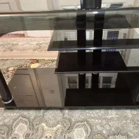 میز تلویزیون شیشه ای