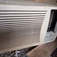 کولر گازی پشت پنجره ای 24000 گری