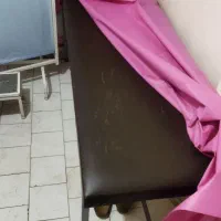 تخت معاینه و آرایشگری