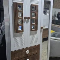 ظهر نمایشگاه بازه|آرایشگاه و سالن‌های زیبایی|بهبهان, |دیوار