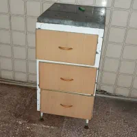 کابینت آهنی فروش فوری|مصالح و تجهیزات ساختمان|قم, زاد|دیوار