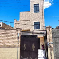 زیرزمین پرنور و نوساز گلخونه ای (طبقه پایین)|اجارهٔ خانه و ویلا|قم, نیروگاه|دیوار