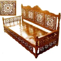 نیمکت و تخت چوبی روسی مدل گره چینی